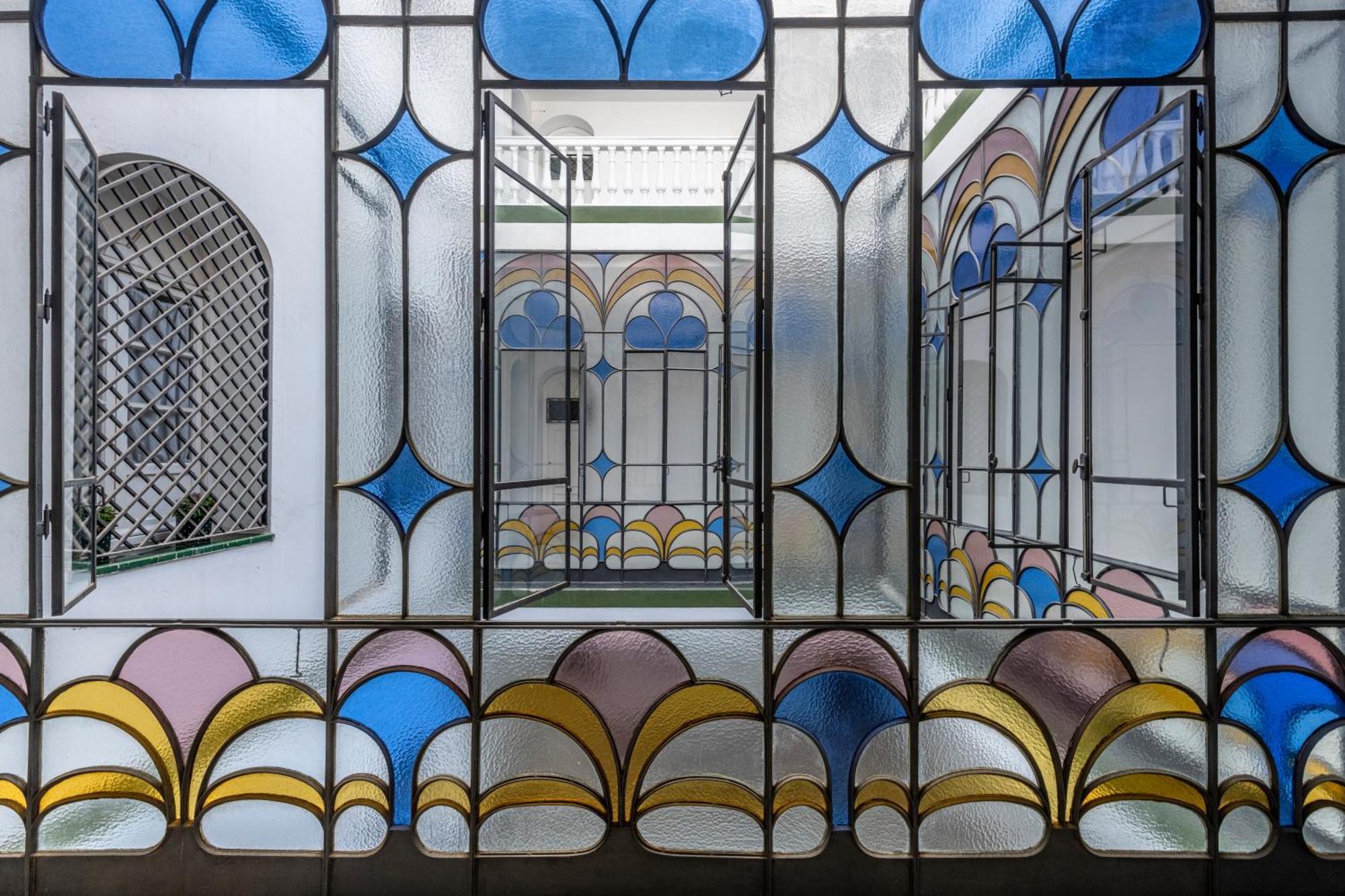Pikis Center Sevilla Dış mekan fotoğraf