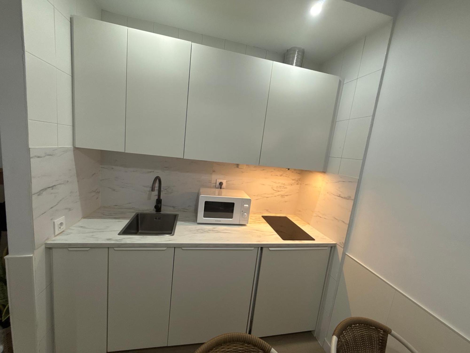 Pikis Center Sevilla Dış mekan fotoğraf