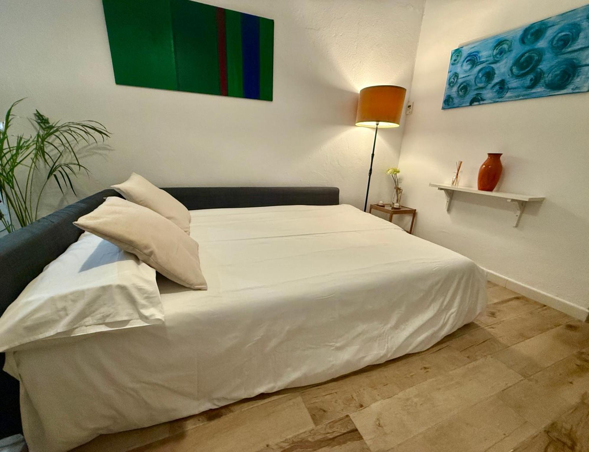 Pikis Center Sevilla Dış mekan fotoğraf