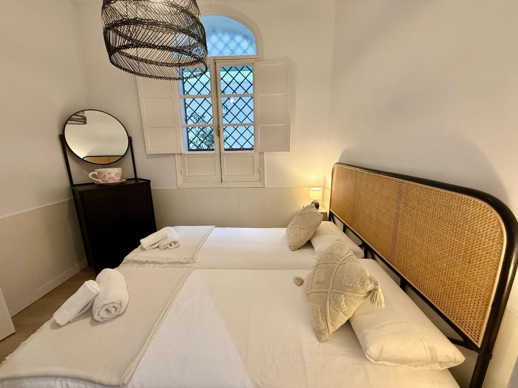 Pikis Center Sevilla Dış mekan fotoğraf